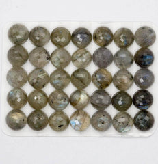 Cabochon Labradorite (FI)Round Cab Yau Shing Gems