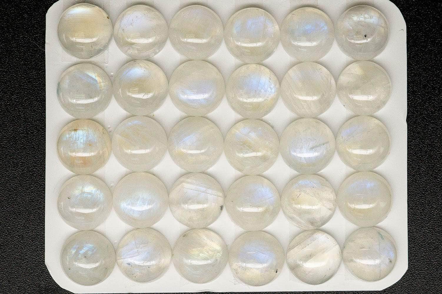 Cabochon 12mm White Moonstone (FI)Round Cab Yau Shing Gems 00053749