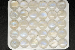 Cabochon 12mm White Moonstone (FI)Round Cab Yau Shing Gems 00053749